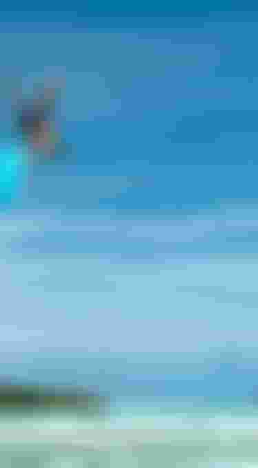 Duotone-Kiteboarding-TeamSeriesBigAir-ClickBar-RenoRomeu-Venezuela-2026-TobyBromwich-7082