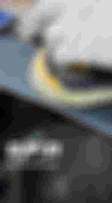 header_image_fin_tech_2_mobile