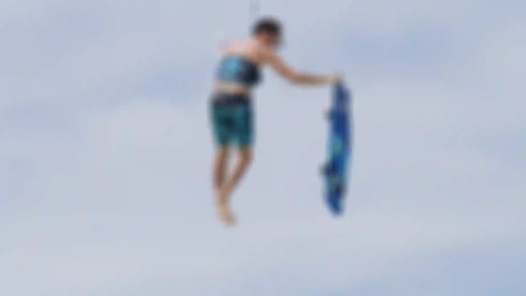 HOOKED_TIC_TAC_BOARD_OFF