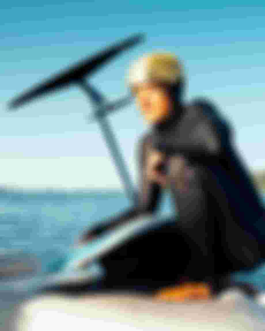 BenjaminMay_StriderWakeSLS26_FoilAmpSLS20-26_LakeStarnberg_Lifestyle_Duotone_by-reinspire-d_Dennis-Rein_FUJI9036