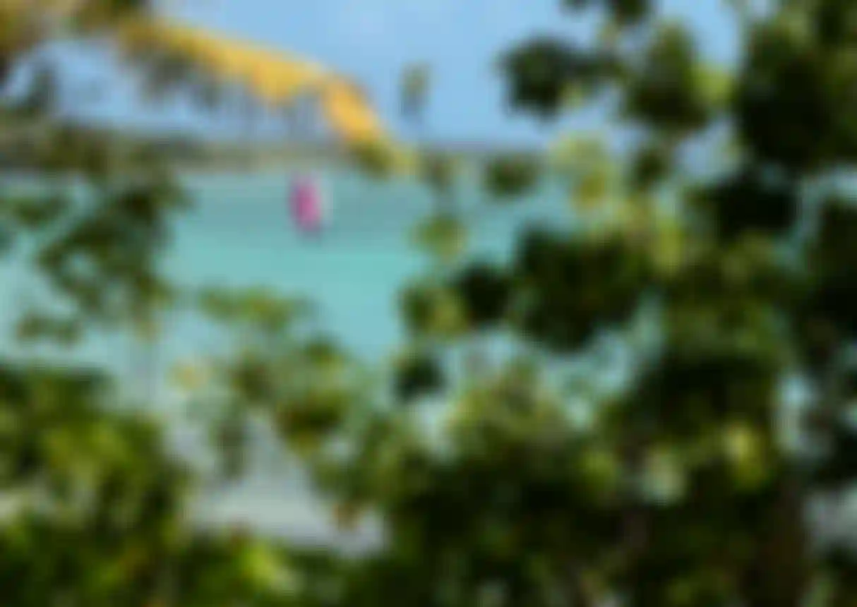 FinnSpencer_UnitSLS25_SkyStyleSLS25_Guadeloupe_DuotoneDTX