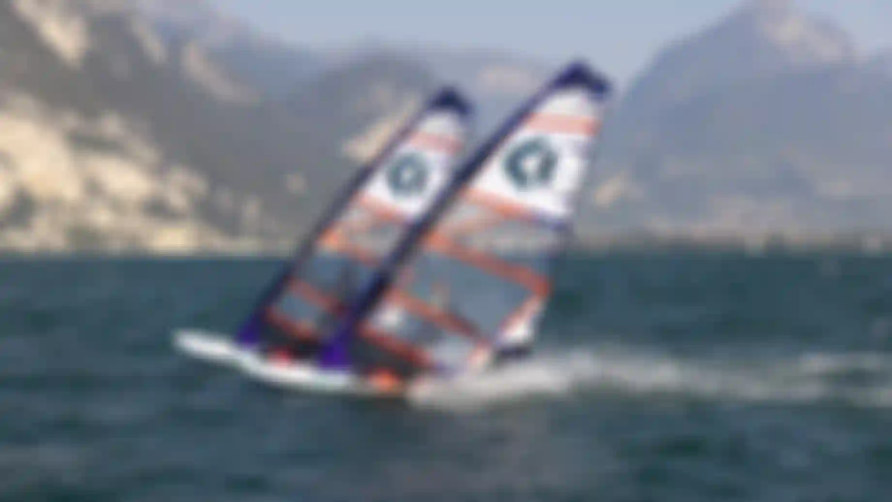 Duotone_Windsurf_SS24_Falcon_Fin_DLAB_Warp_Fin