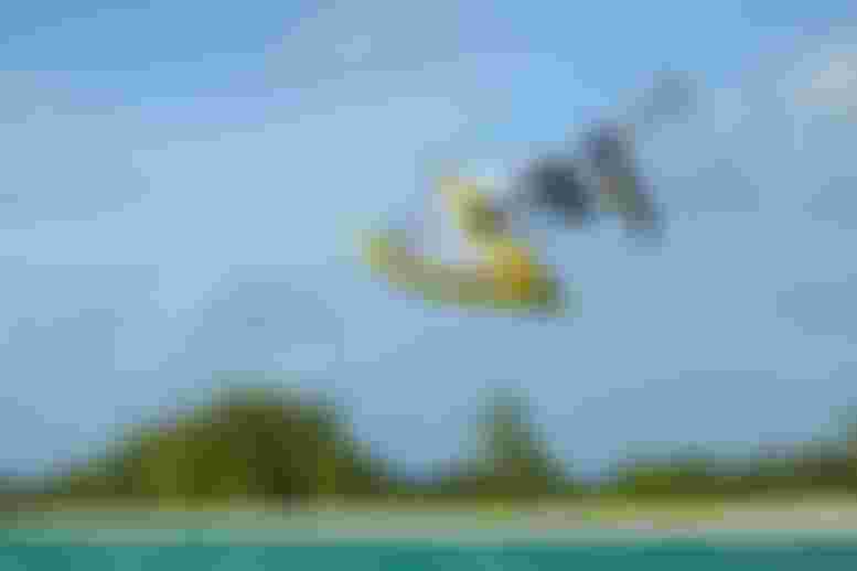 GollitoEstredo_FrontLoop_SlickD-LAB24_SkyStyleSLS24_Duotone_DTF_Bahamas_by-TobyBromwich-6559