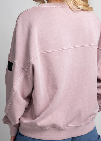 Stylish rib at hem and cuff​