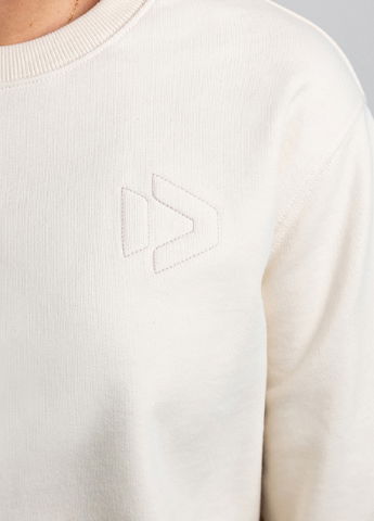 Logo Execution: Foam filled Embroidery