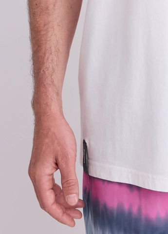 Bottom seam label