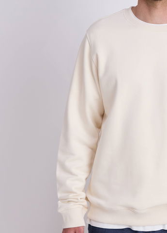 Updated fit with set-in sleeves