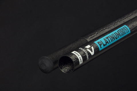 Duotone Platinum Series Aero 3.0 RDM 400 Windsurf-Mast in carbon-schwarz und cyan