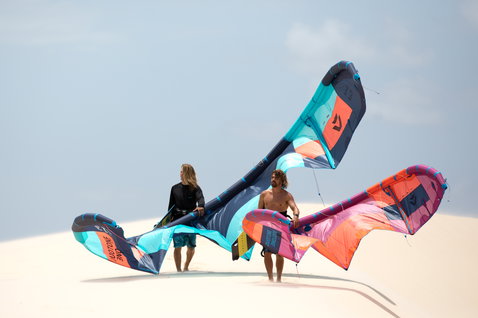 Duotone Evo LEI kite during kitesurfing at sand dunes and desert beach