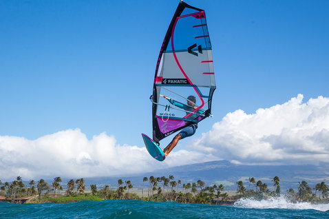 Duotone_Windsurfing_Idol-LTD_Action-Shots_3
