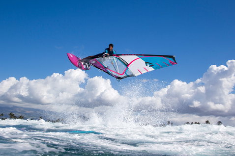 Duotone_Windsurfing_Idol-LTD_Action-Shots_4