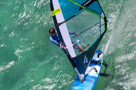 Duotone_Windsurfing_F_Type_Action-Shots_3