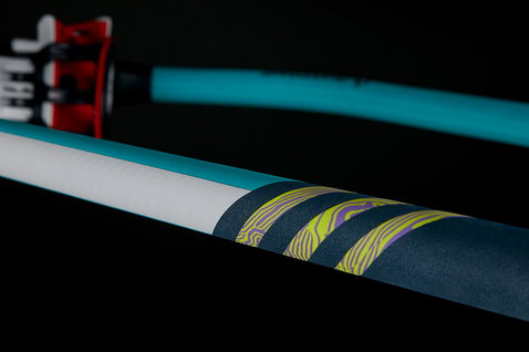 Duotone Silver Series Windsurf-Gabelbaum 140-250 cm in dunkel anthrazit mit türkis und neongelb