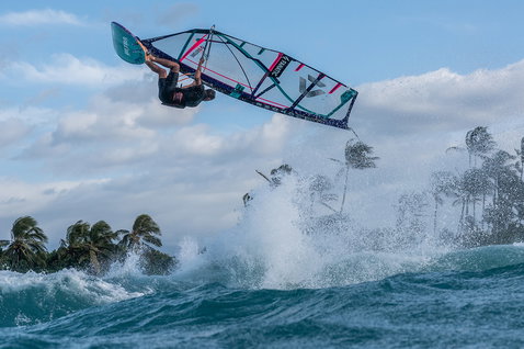 Duotone_Windsurfing_SUPER-HERO_Action-Shots_6
