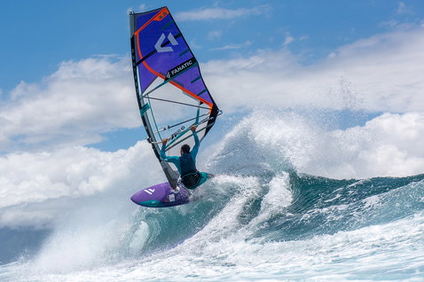 Duotone_Windsurfing_SUPER-HERO_Action-Shots_2
