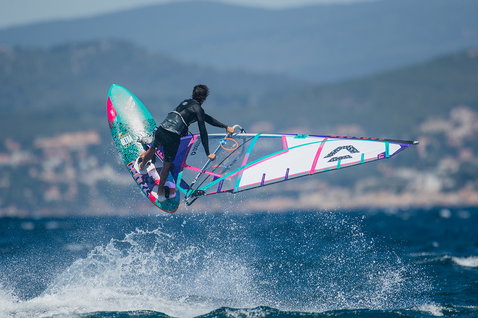 Duotone_Windsurfing_IDOL-LTD_Action-Shots_4