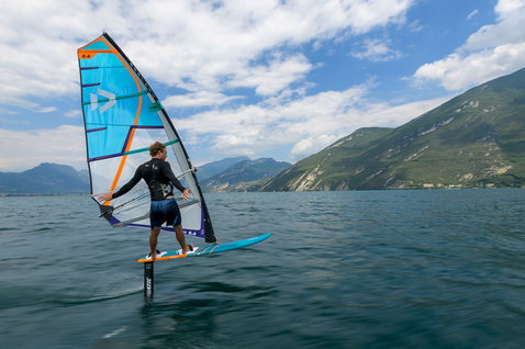 Duotone_Windsurfing_F_PACE_Action-Shots_4