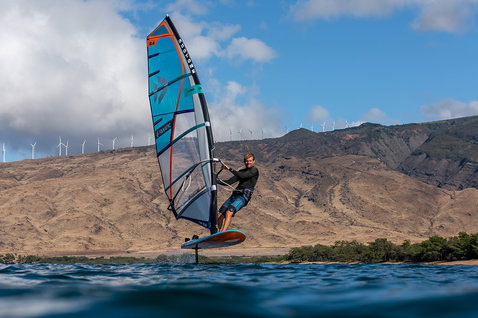 Duotone_Windsurfing_F_PACE_Action-Shots_5
