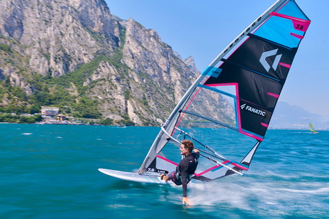 Duotone_Windsurfing_S_PACE_Action-Shots_6