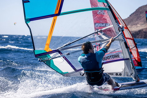 Duotone_Windsurfing_E_PACE_Action-Shots_6