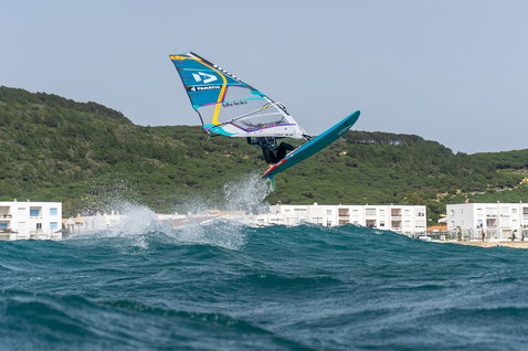 Duotone_Windsurfing_E_PACE_Action-Shots_16