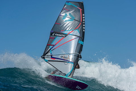 Duotone_Windsurfing_Super_Hero_Action-Shots_6