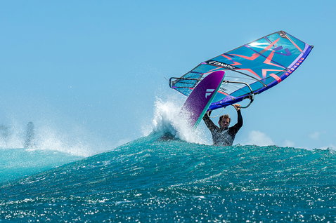Duotone_Windsurfing_Super_Star_Action-Shots_1