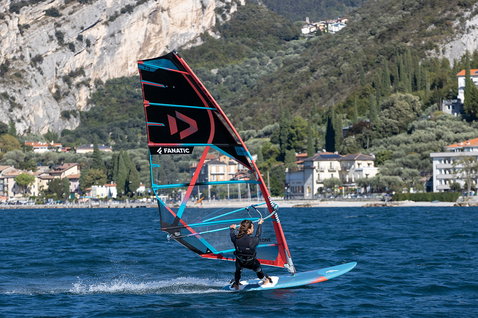 Duotone_Windsurfing_E_Pace_Action-Shots_4