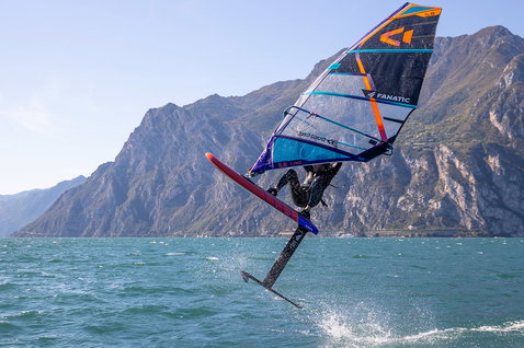 Duotone_Windsurfing_F_Pace_Action-Shots_6