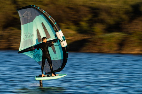 Duotone_Wing_Foiling_Slick-SLS_Action-Shots_9