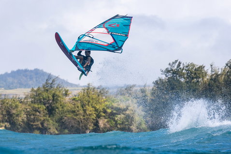 Duotone_Windsurfing_Duke_Action-Shots_8