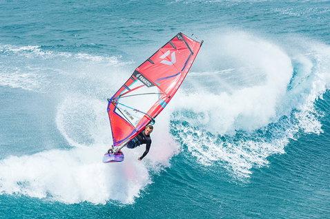 Duotone_Windsurfing_Super_Hero_Action-Shots_8