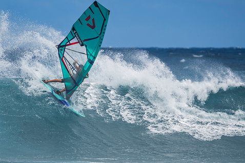 Duotone_Windsurfing_Super_Hero_Action-Shots_7