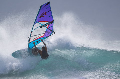 Duotone_Windsurfing_Super_Star-HD_Action-Shots_8