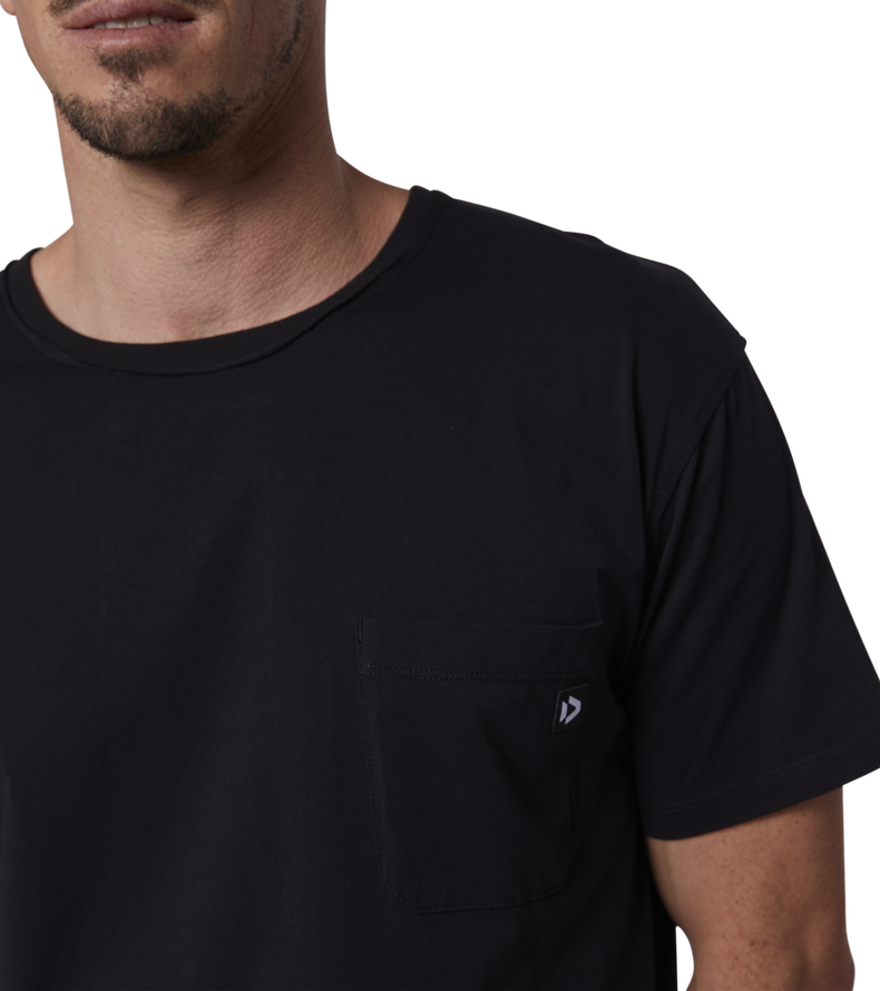Tee Pocket SS - 900 black - 48/S