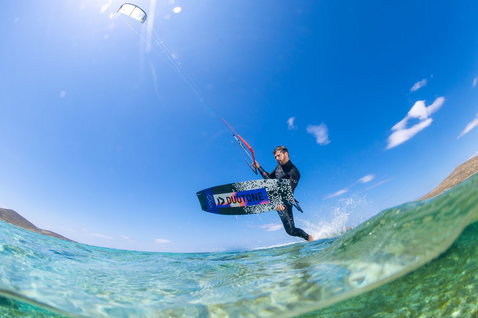 Duotone_Kiteboarding_Select-SLS_Action-Shots_6