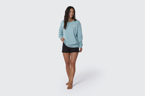 Duotone_Apparel_Sweater-Team-women_Action-Shots_9