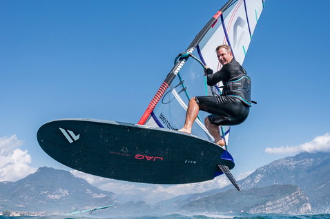 Duotone_Windsurfing_E_Pace-SLS_Action-Shots_5