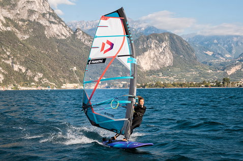 Duotone_Windsurfing_E_Pace_Action-Shots_4
