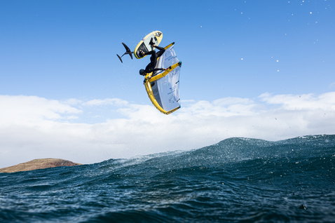 Duotone_Wing_Foiling_Slick-D/LAB_Action-Shots_6