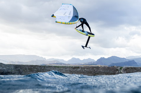 Duotone_Wing_Foiling_Slick-D/LAB_Action-Shots_11