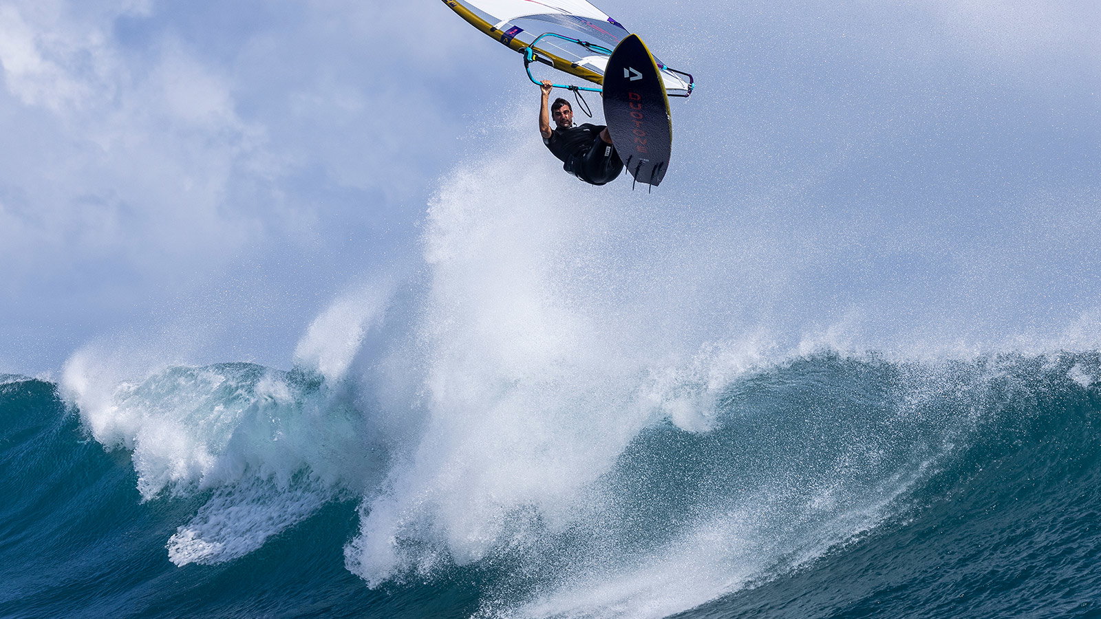 GRIP 4 SLS 2024 ᐅ fully dedicated quad wave board | DUOTONE