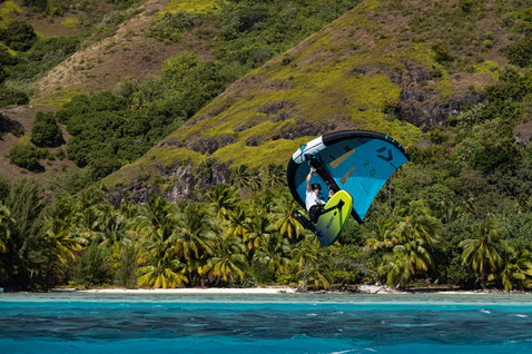 Duotone_Wing_Foiling_Sky-Style_Action-Shots_5