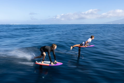 Duotone_Wing_Foiling_Sky-Surf-SLS_Action-Shots_2