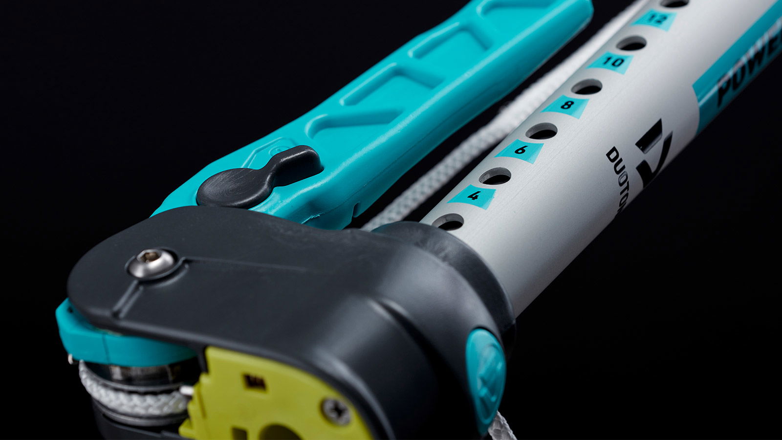 Power.XT 2.0 ᐅ ratchet mast extension | DUOTONE Windsurfing