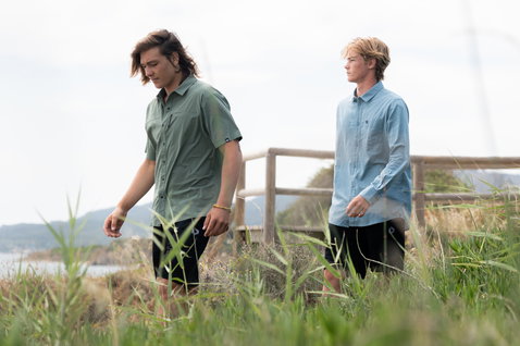 Duotone Apparel Shirt Breeze LS unisex long sleeve shirt during casual walking on a coastal headland