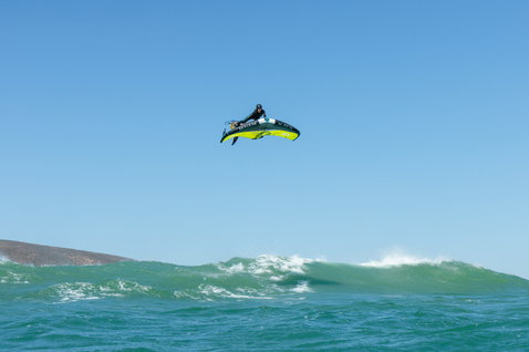 Duotone_Wing_Foiling_Slick_Action-Shots_9