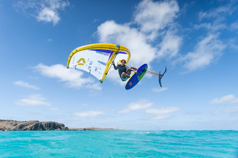 Duotone_Wing_Foiling_Slick-D/LAB_Action-Shots_12