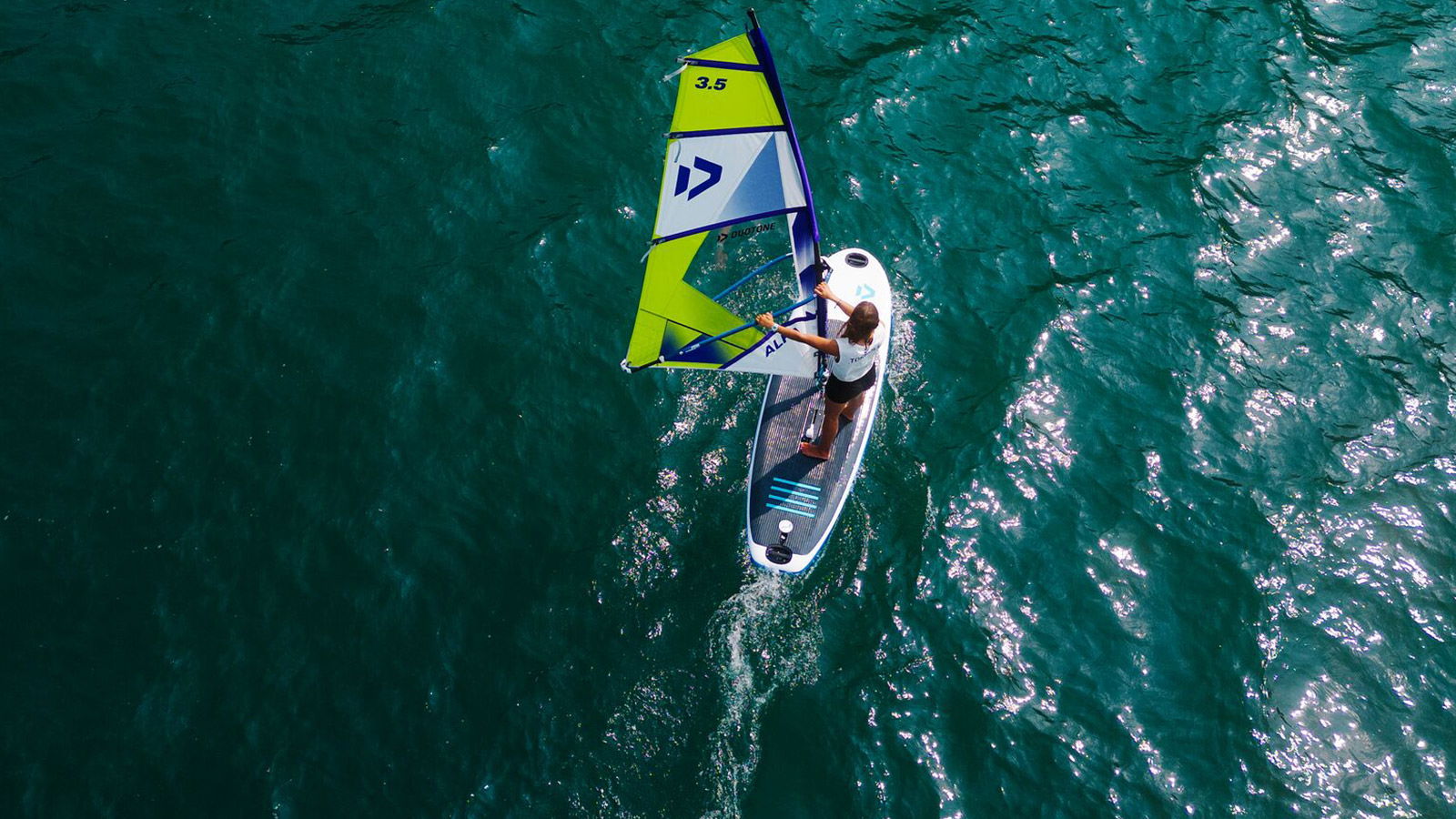 Viper HD 2024 ᐅ surf center beginner board | DUOTONE Windsurfing