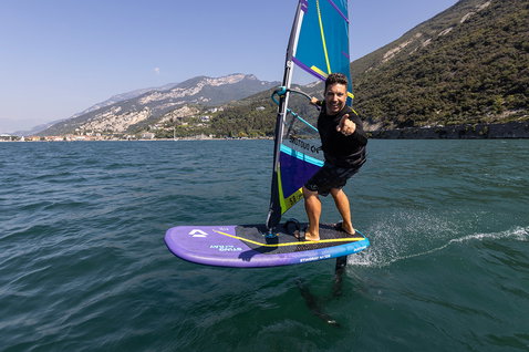 Duotone Stingray SLS windsurf board 126 during foiling on Lago di Garda